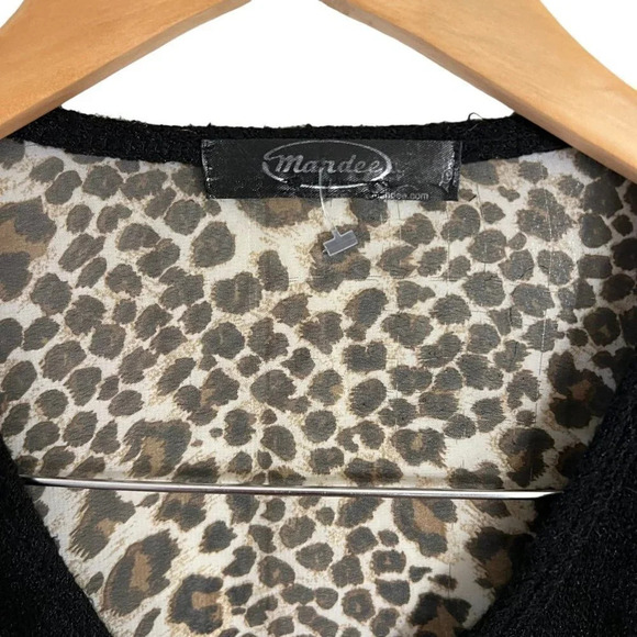 Mandee High Low Blouse Black Cheetah Leopard Print V Neck Flowy Lightweight Top - Picture 4 of 4